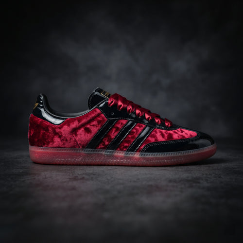 Custom Sneaker Blood Moon Velvet & Patent Black
