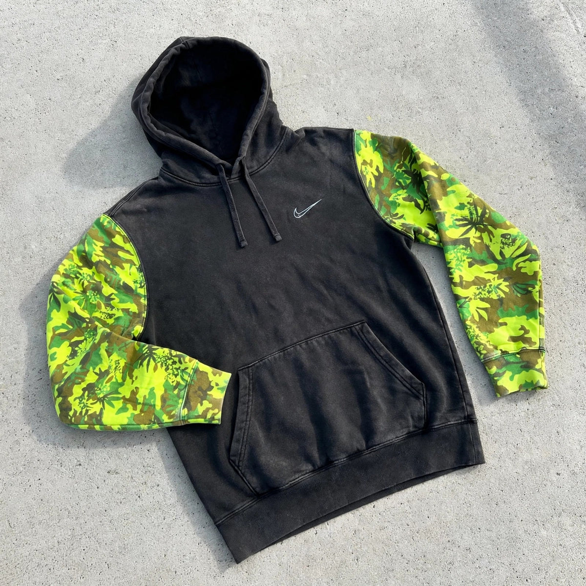 NO BRAKES - Custom Nike hoodie