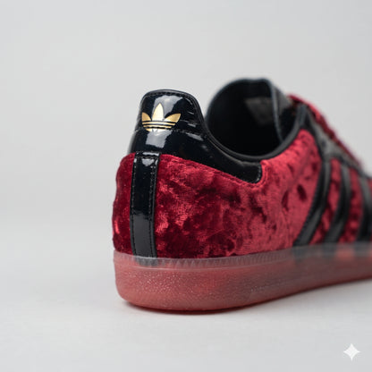 Custom Sneaker Blood Moon Velvet & Patent Black