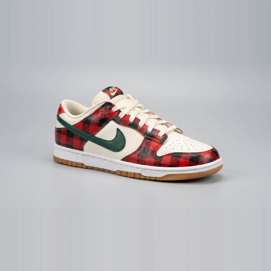 Custom Sneaker Holiday Classic Red Tartan