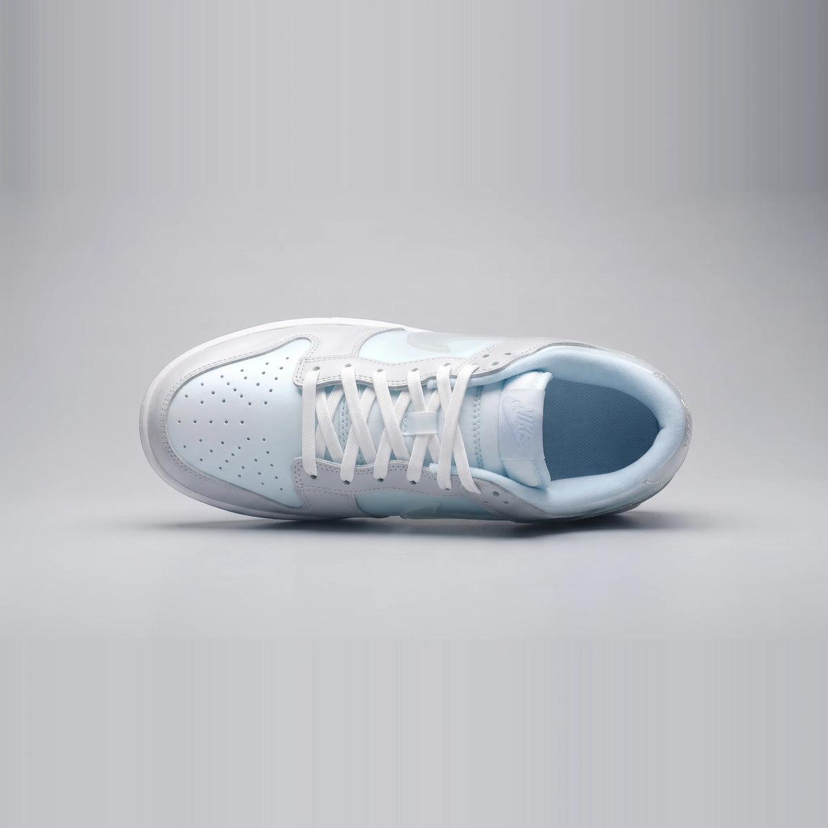 Custom Sneaker Iceberg Iridescent Pearl