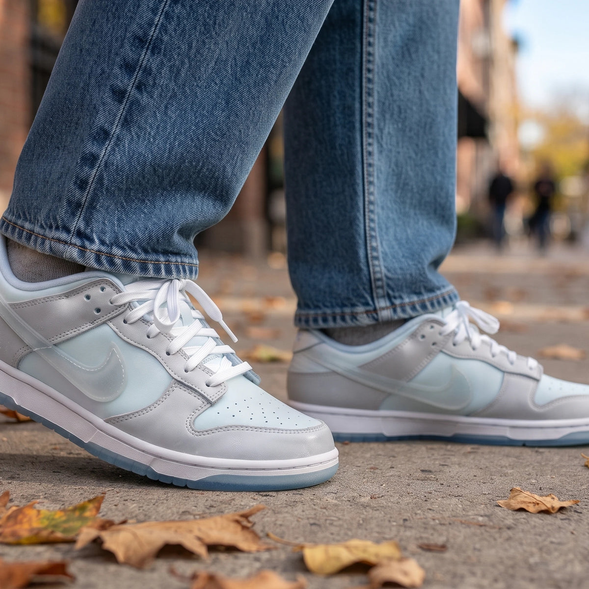 Custom Sneaker Iceberg Iridescent Pearl