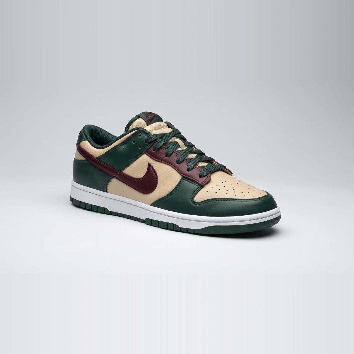 Custom Sneaker Pine Forest & Burgundy Wine