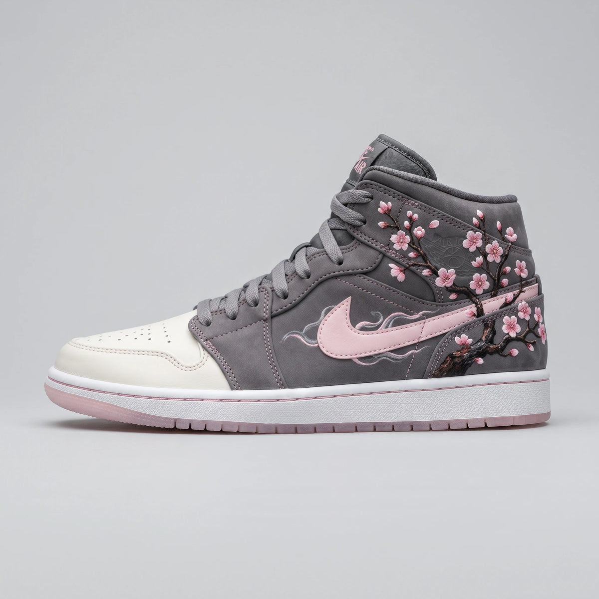 Custom Sneaker Sakura Blossom & Shadow Smoke Mids