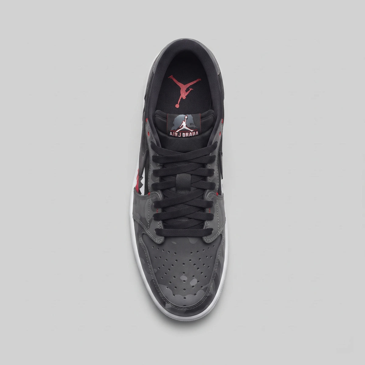 Custom Sneaker Savage Street Shark Jaw