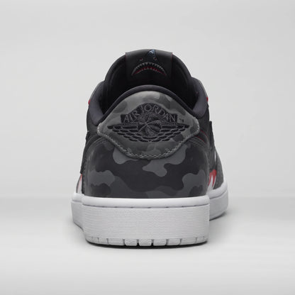 Custom Sneaker Savage Street Shark Jaw