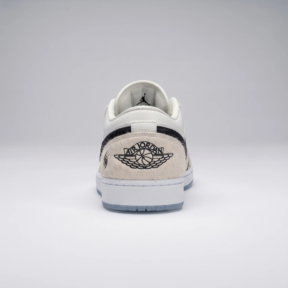 Custom Sneaker Snow White Tiger Savage Claw