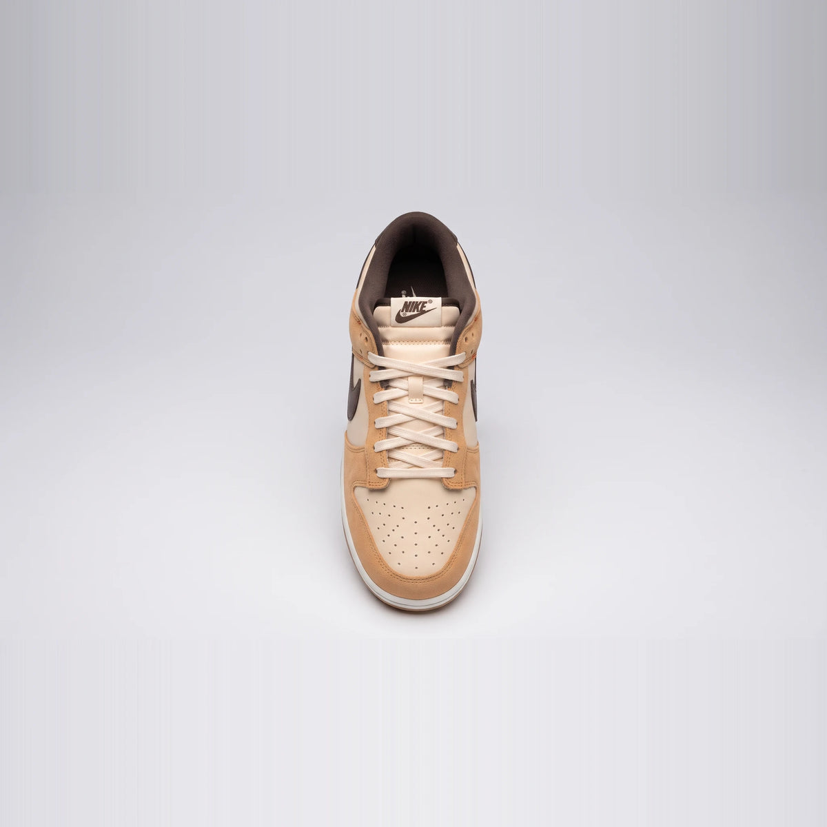 Custom Sneaker Toasted Caramel & Cashmere Cream