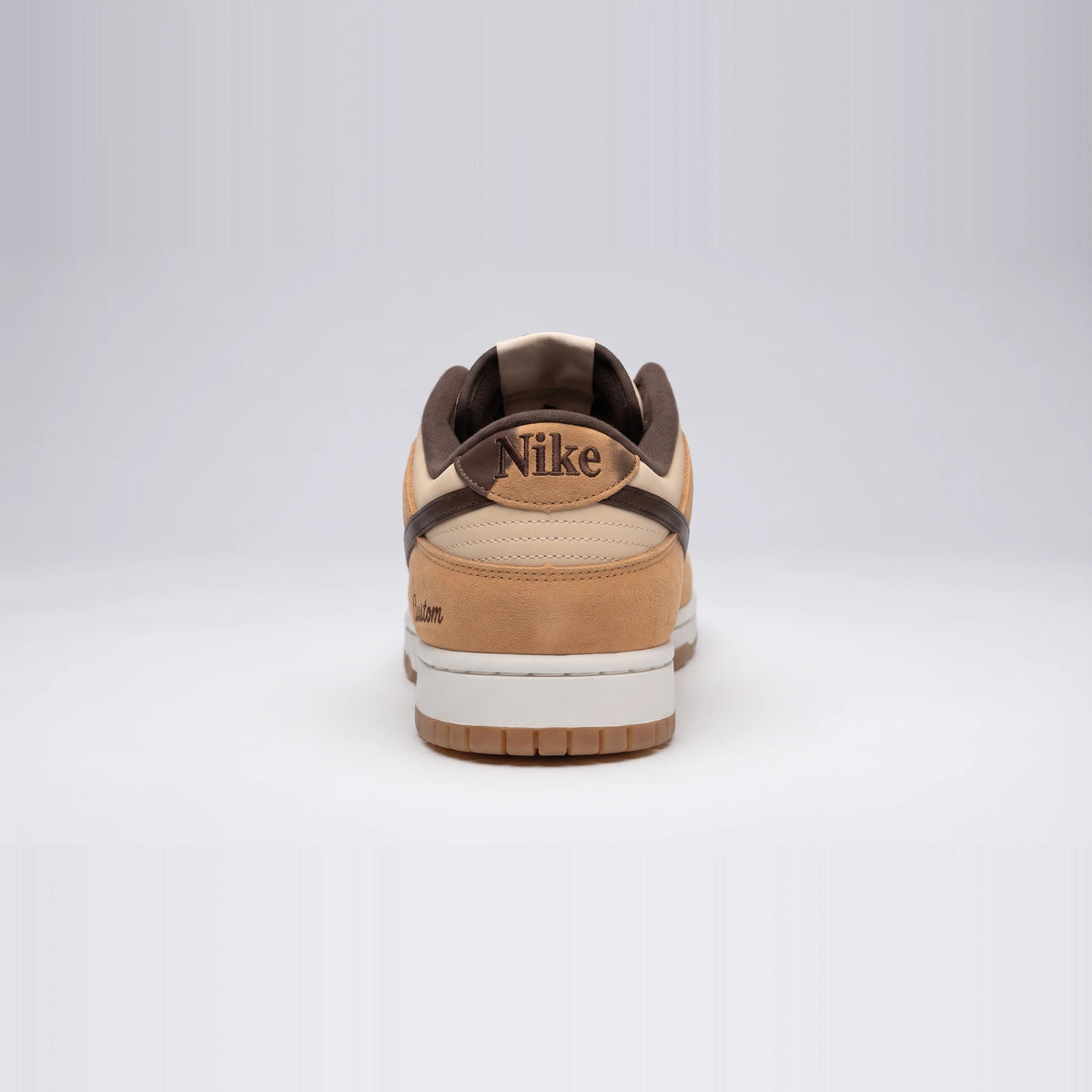 Custom Sneaker Toasted Caramel & Cashmere Cream