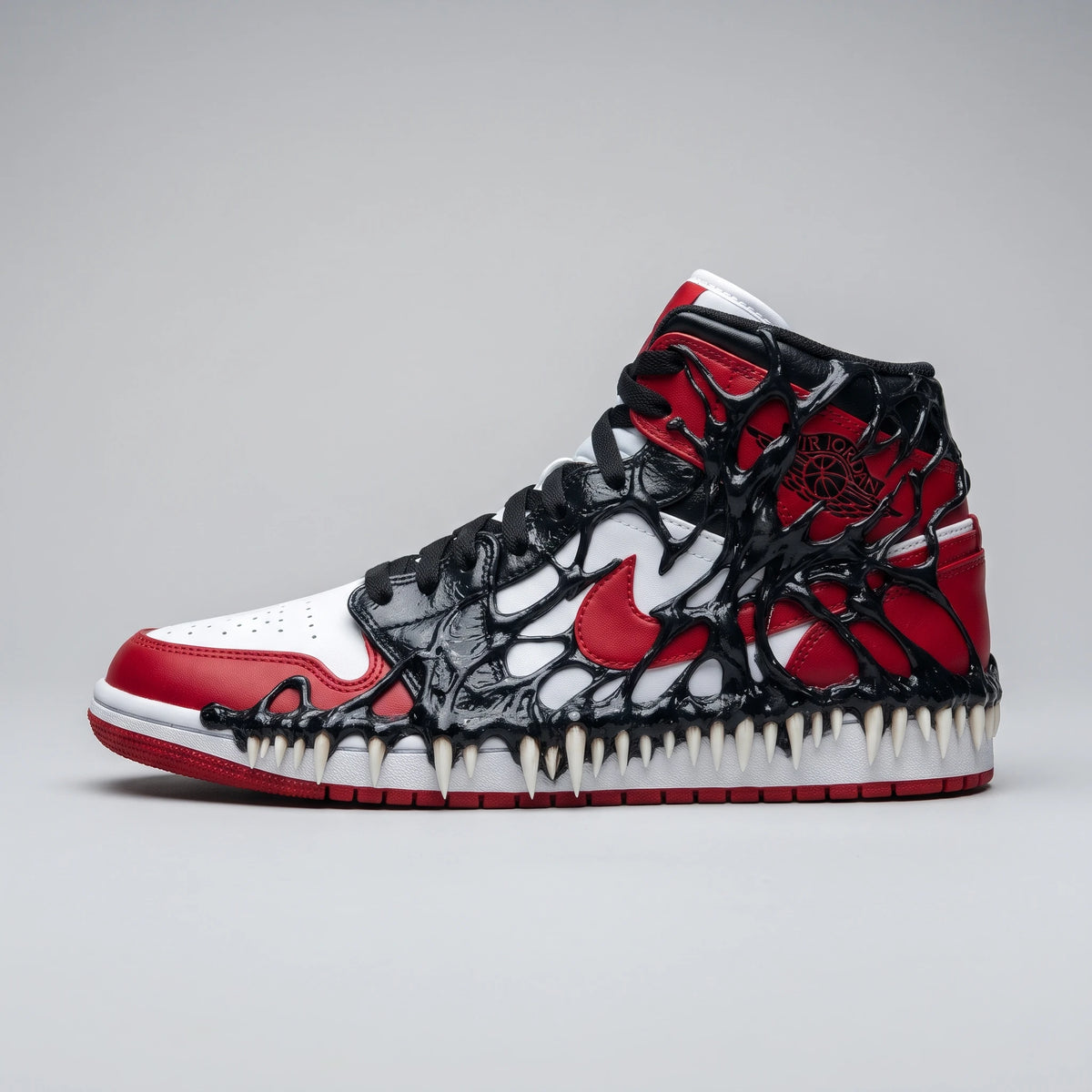 Custom Sneaker Venom Symbiote Alien Tendrils Mids