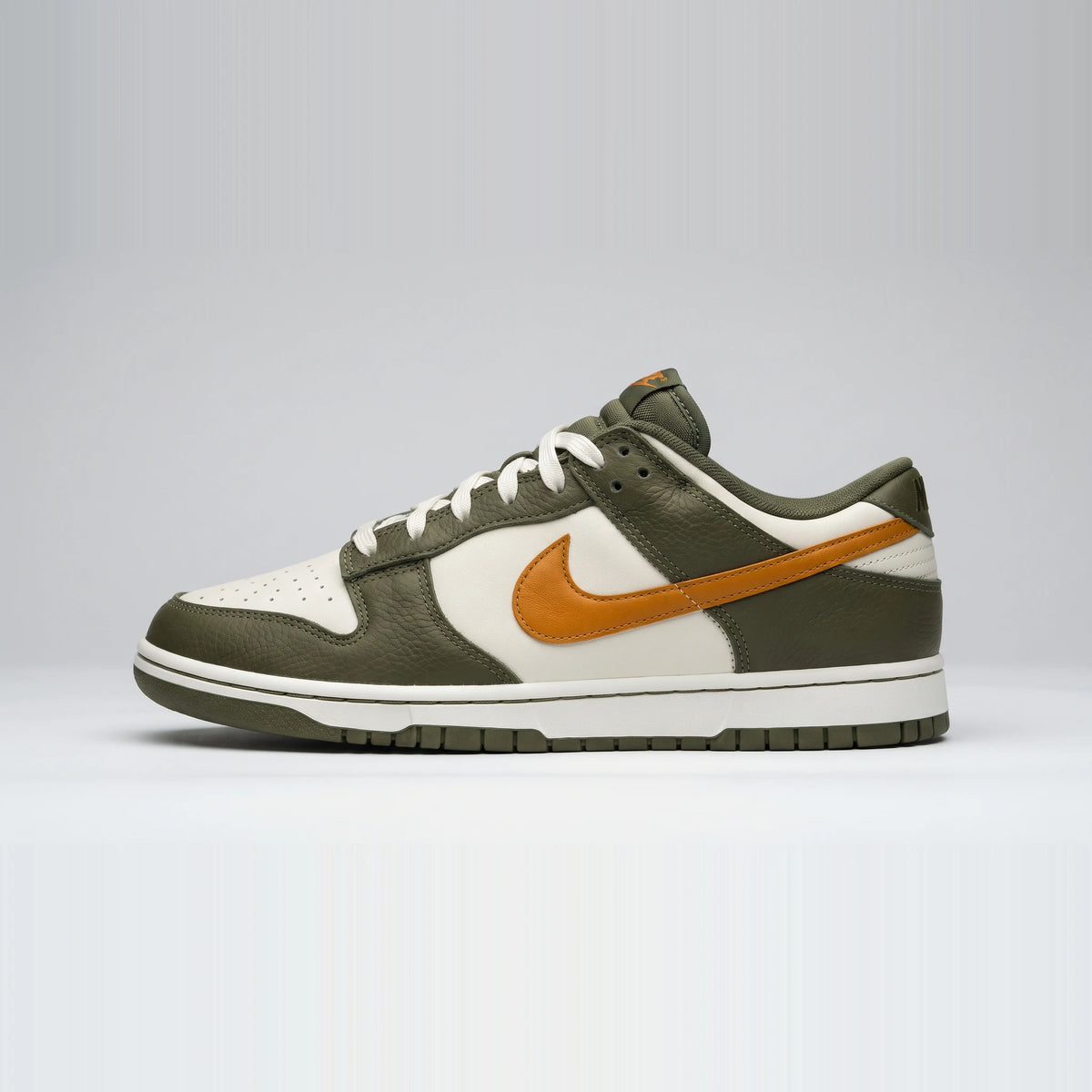 Custom Sneaker Winter Olive & Burnt Amber