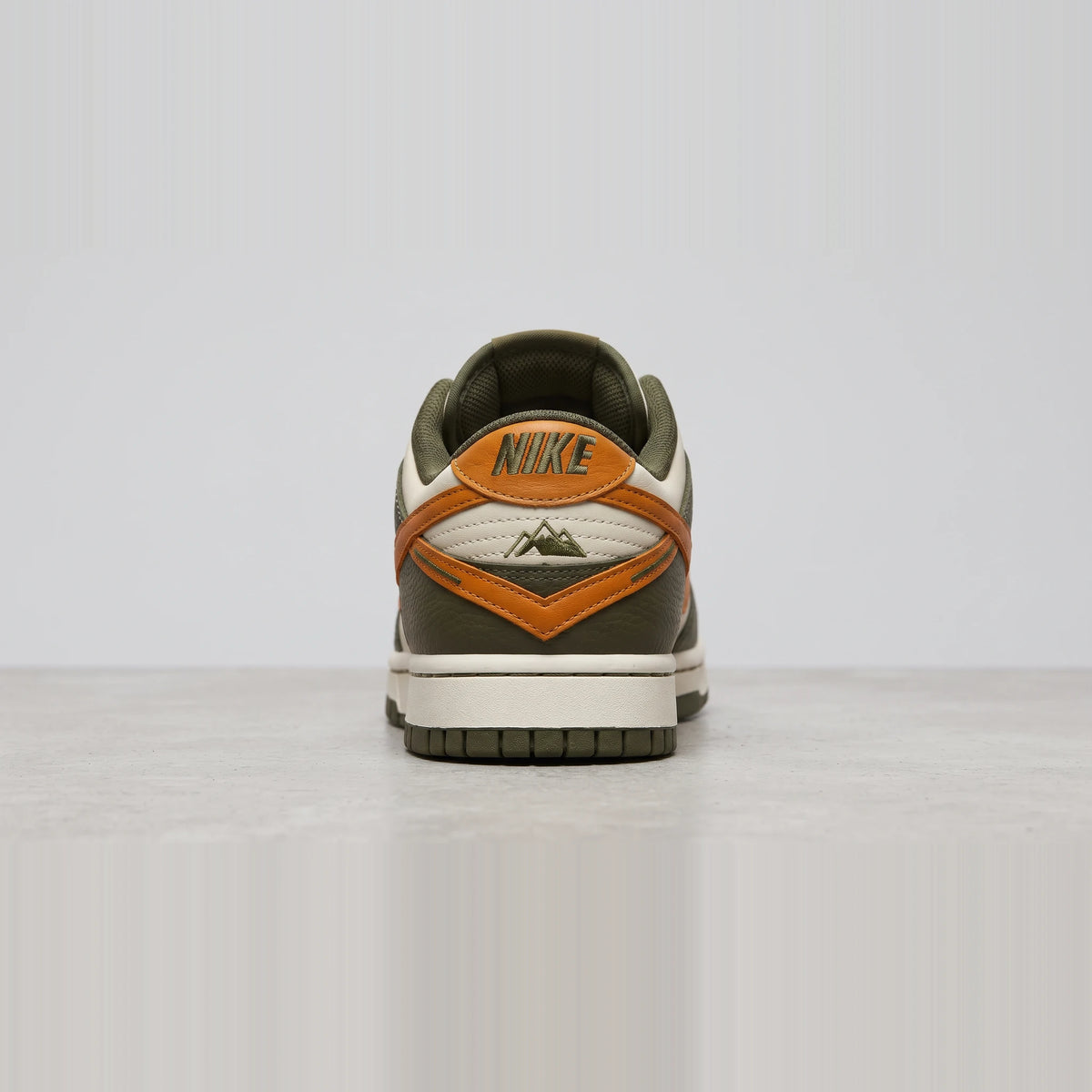 Custom Sneaker Winter Olive & Burnt Amber